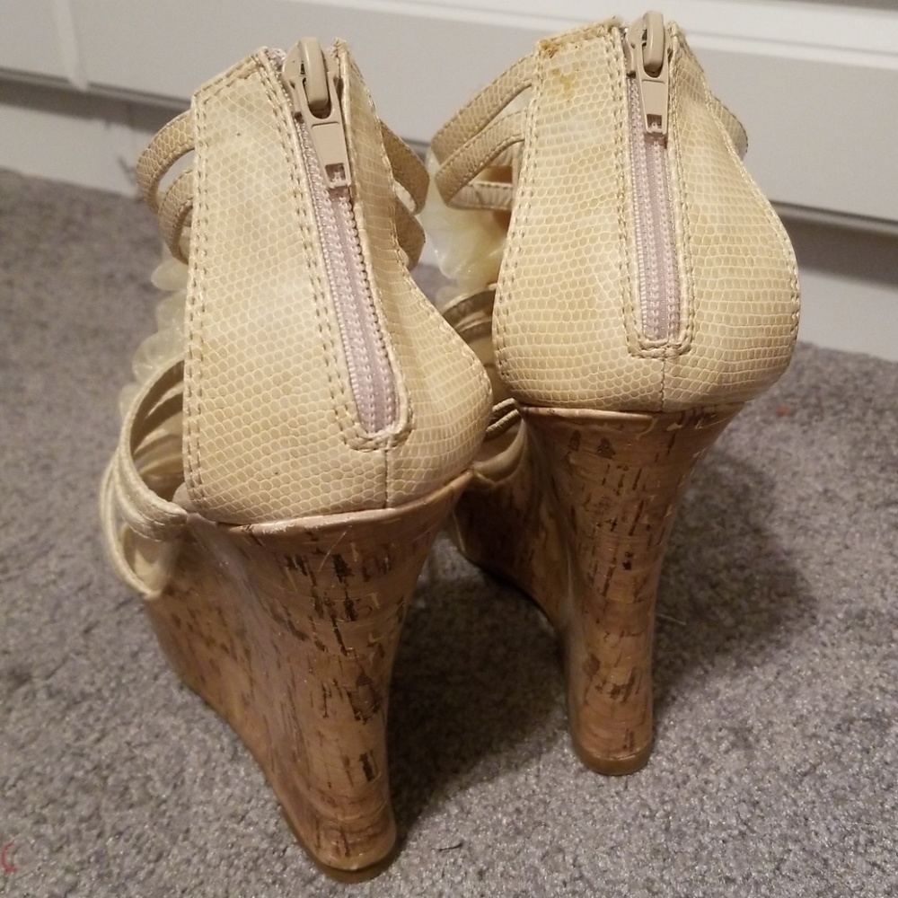 Wedges - Picture 4 of 7